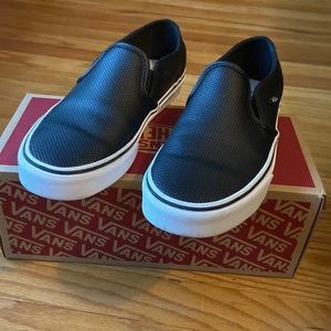 Vans size 8